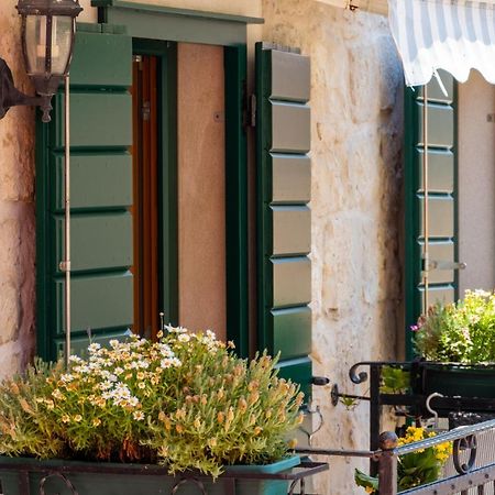 Apartments Linda Makarska Zewnętrze zdjęcie