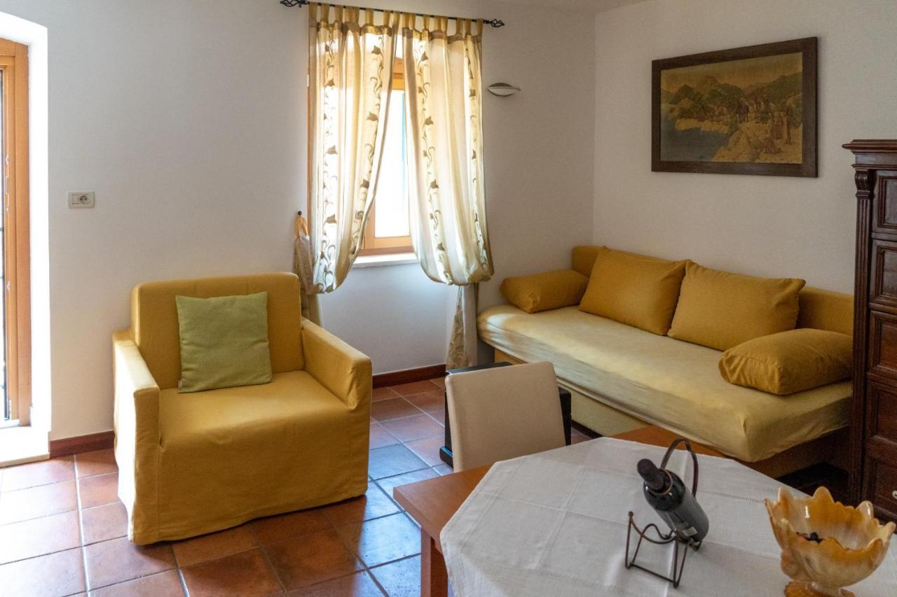 Apartments Linda Makarska Zewnętrze zdjęcie